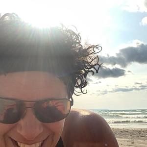 Meet your Posher, Karen